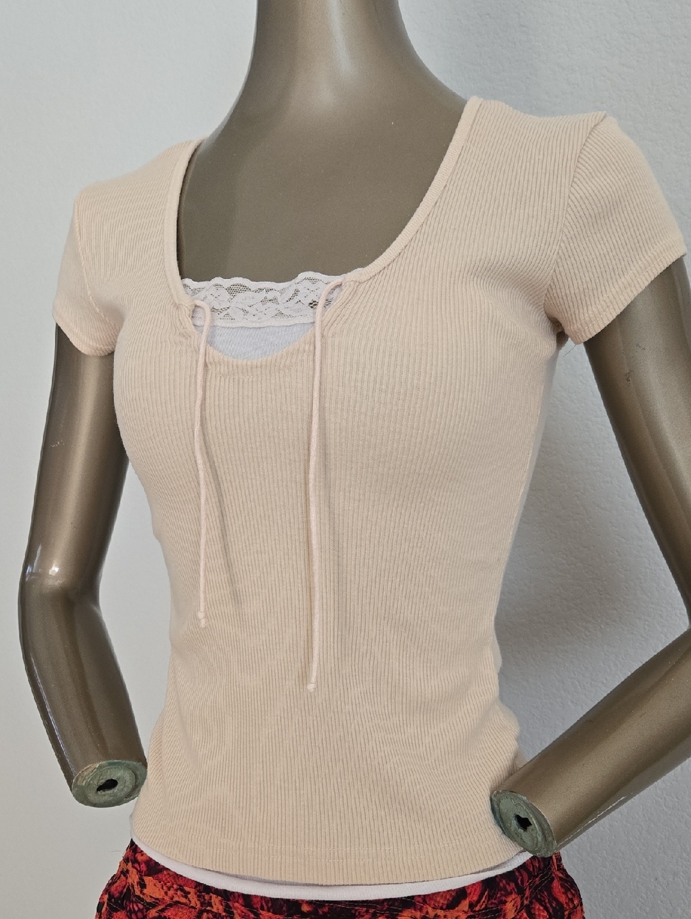Energie Ribbed Scoop Neck Tee in Blush